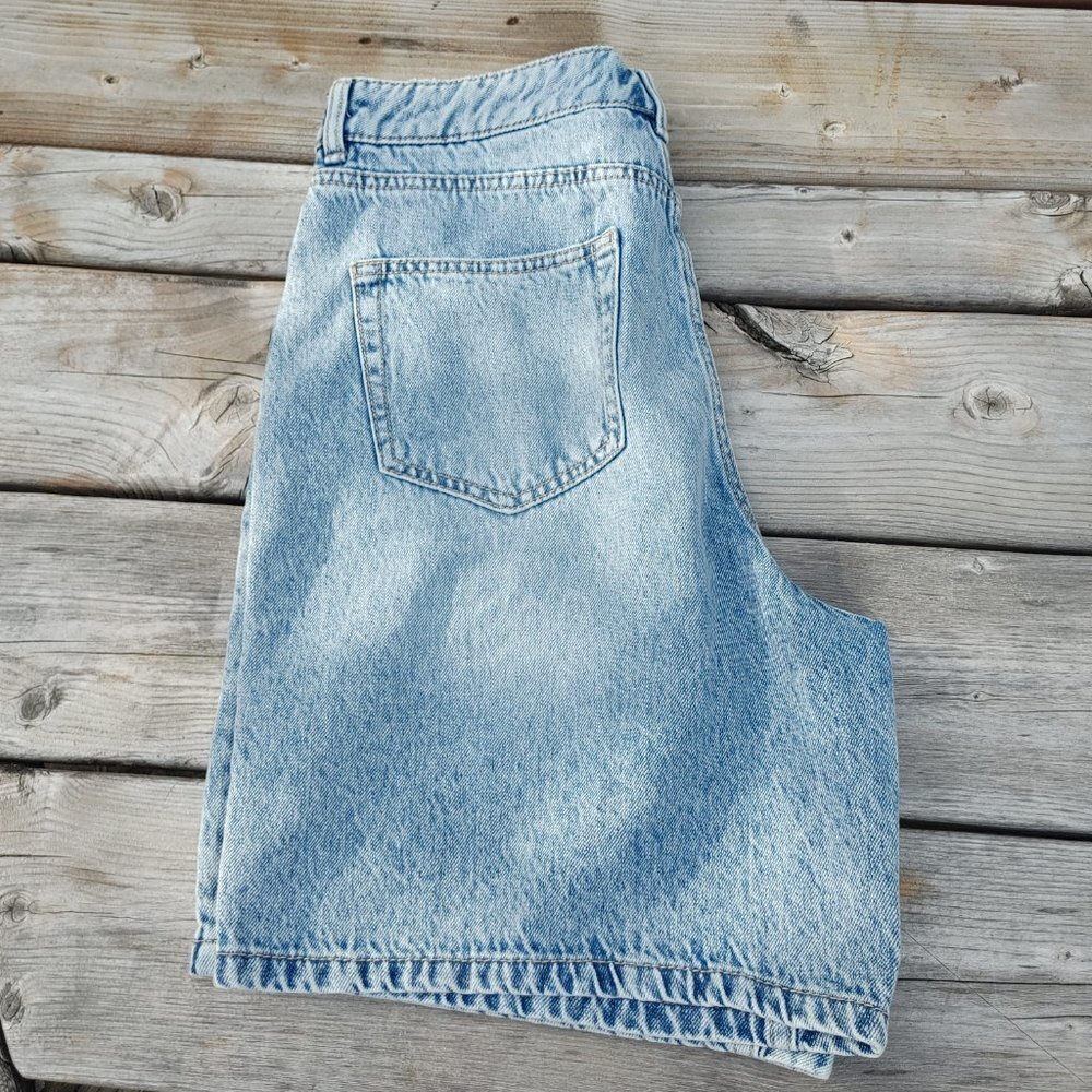 Jillian Harris x Joe Fresh Favourite Denim Shorts BNWT Women's Size 31 - Picture 4 of 11